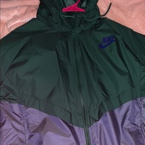 Nike women windbreaker